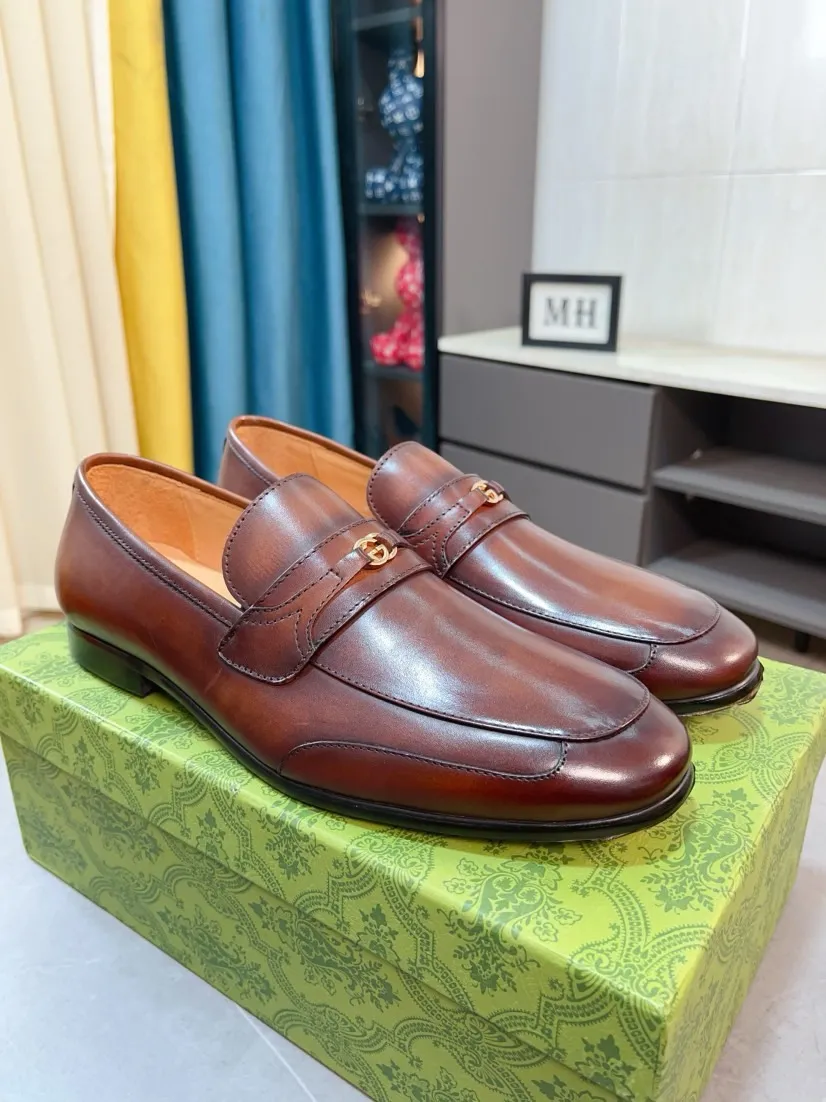 Men's shoes 💰500🌹🌹【GUCCI】The most popular classic Gucci leather shoes. Synchronized with the official website, the upper is made of Italian first-layer cowhide ➕cowhide lining, with unique brand and unique craftsmanship. Highlighting the hot style of the new year. Stop hesitating, stop wandering, get it now. Number: 38--44